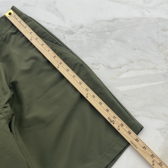 ADIDAS RIPSTOP GOLF SHORT SIZE 36 OLIVE - Picture 9 of 13